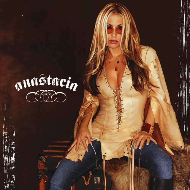ANASTACIA&nbsp;met&nbsp;'I'M OUTTA LOVE'
