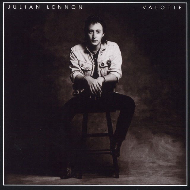 JULIAN LENNON&nbsp;met&nbsp;'TOO LATE FOR GOODBYES'