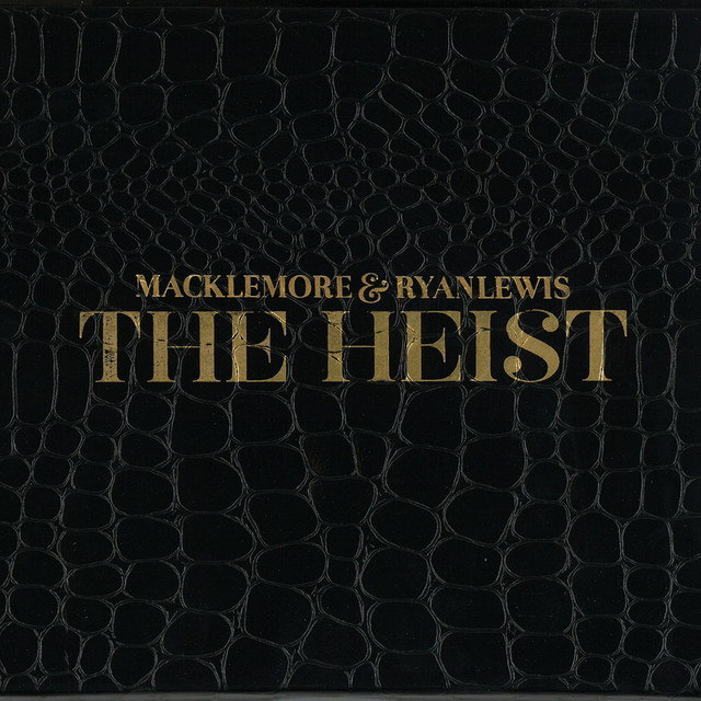 MACKLEMORE FEAT. RYAN LEWIS & RAY DALTON&nbsp;met&nbsp;'CAN'T HOLD US'