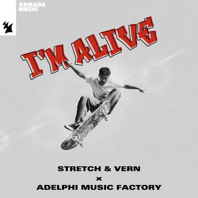 STRETCH 'N' VERN PRESENT MADDOG&nbsp;met&nbsp;'I'M ALIVE'