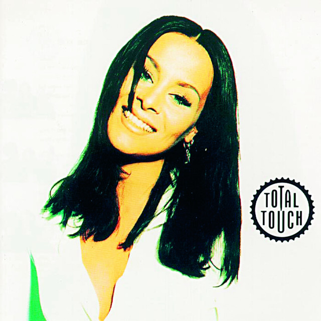 TOTAL TOUCH met 'ONE MOMENT YOUR MIND'