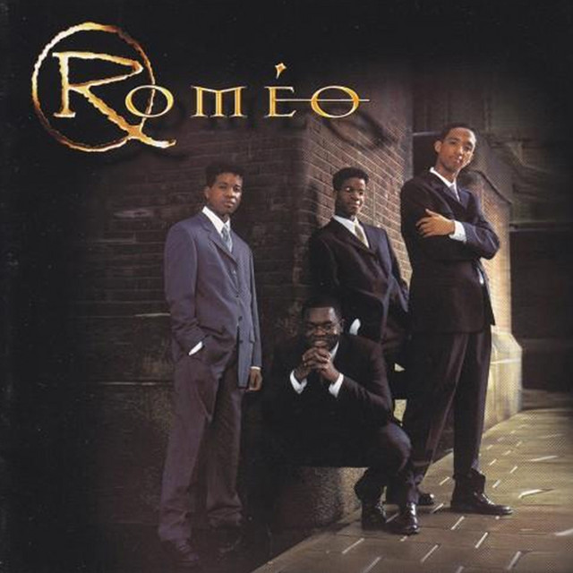 ROMÉO&nbsp;met&nbsp;'COMING HOME'
