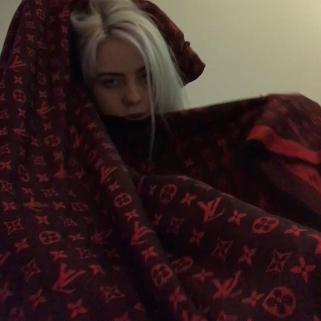 BILLIE EILISH&nbsp;met&nbsp;'BITCHES BROKEN HEARTS'