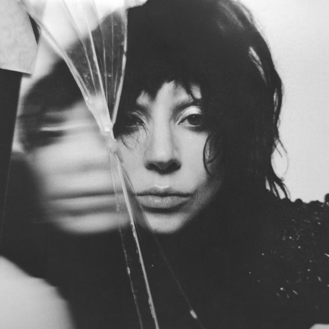 LADY GAGA&nbsp;met&nbsp;'THE DEAD DANCE'