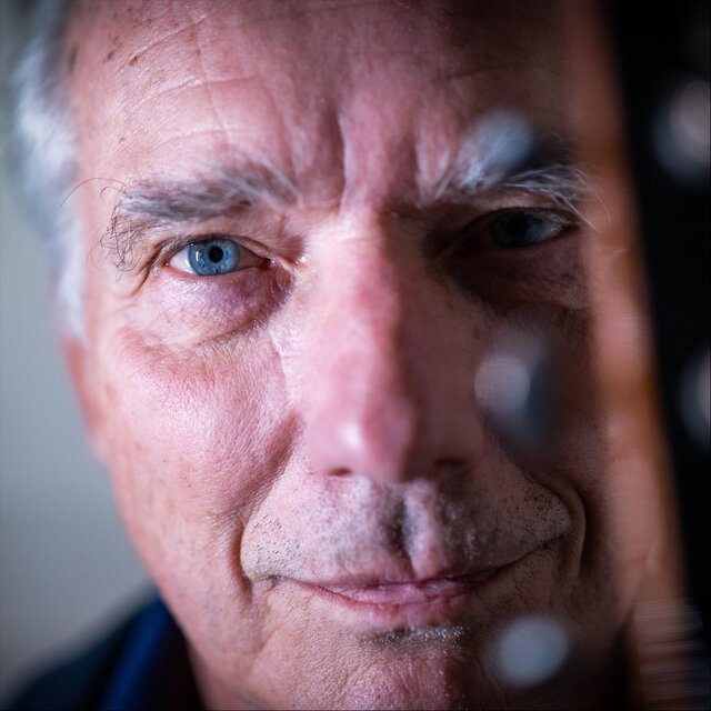 HARRY NIEHOF&nbsp;met&nbsp;'HAI WIL WAT AANS'