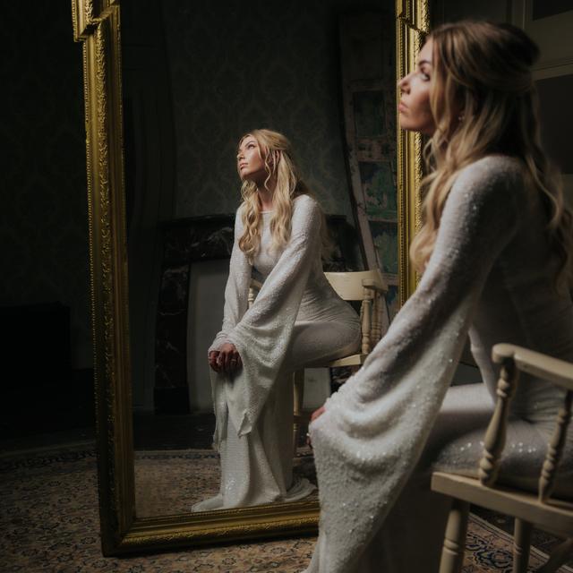 HANNAH MAE&nbsp;met&nbsp;'WACHT OP MIJ'